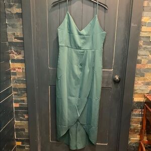 Beautiful Green Spaghetti Strap Dress size large NWT
